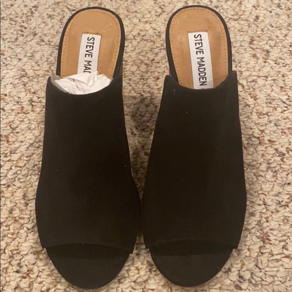 Steve Madden sandals